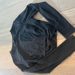 Lululemon twist front long sleeve